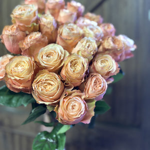 A Dozen Kahala Roses